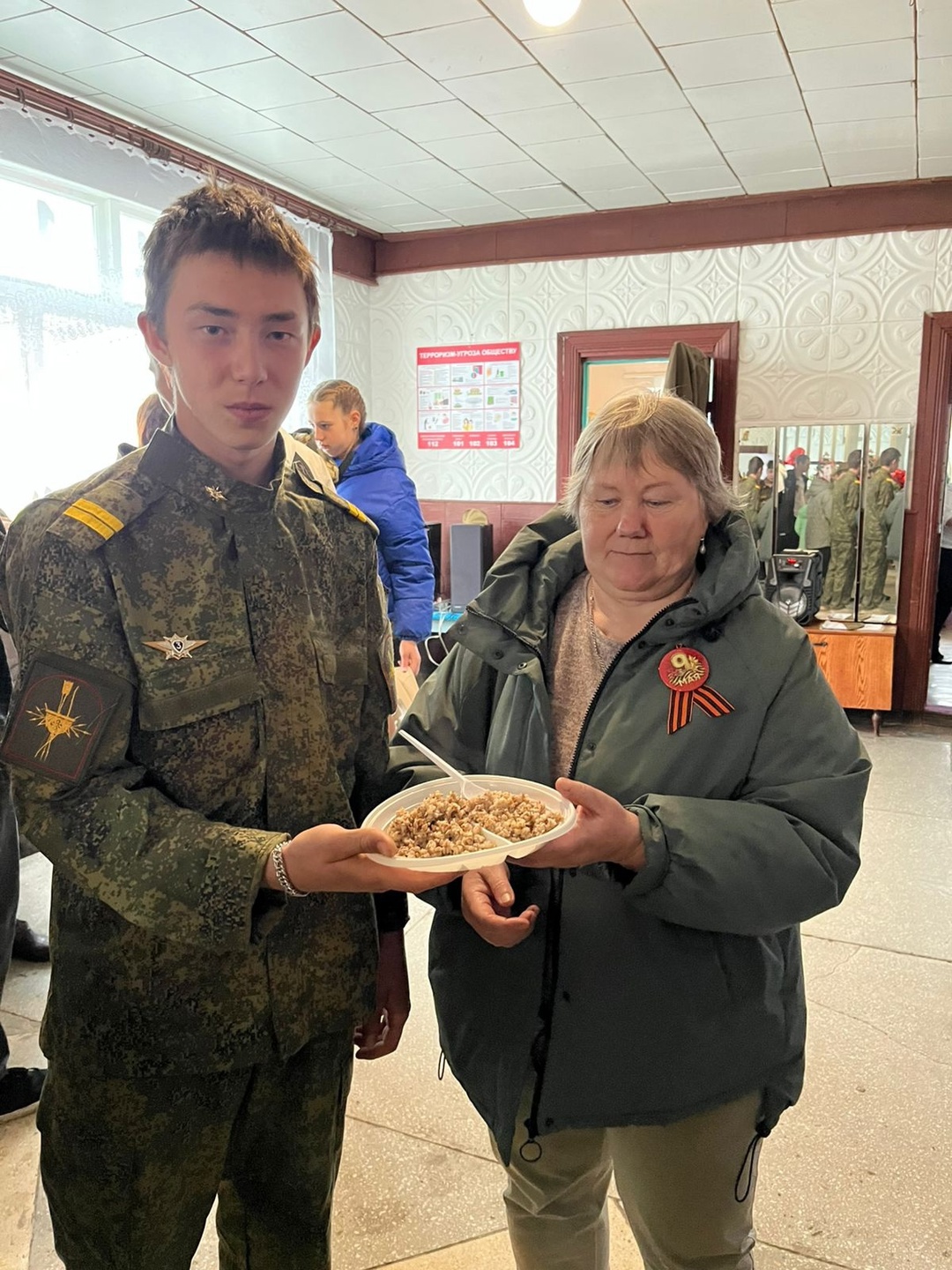 Акция &amp;quot;Солдатских каша&amp;quot;.