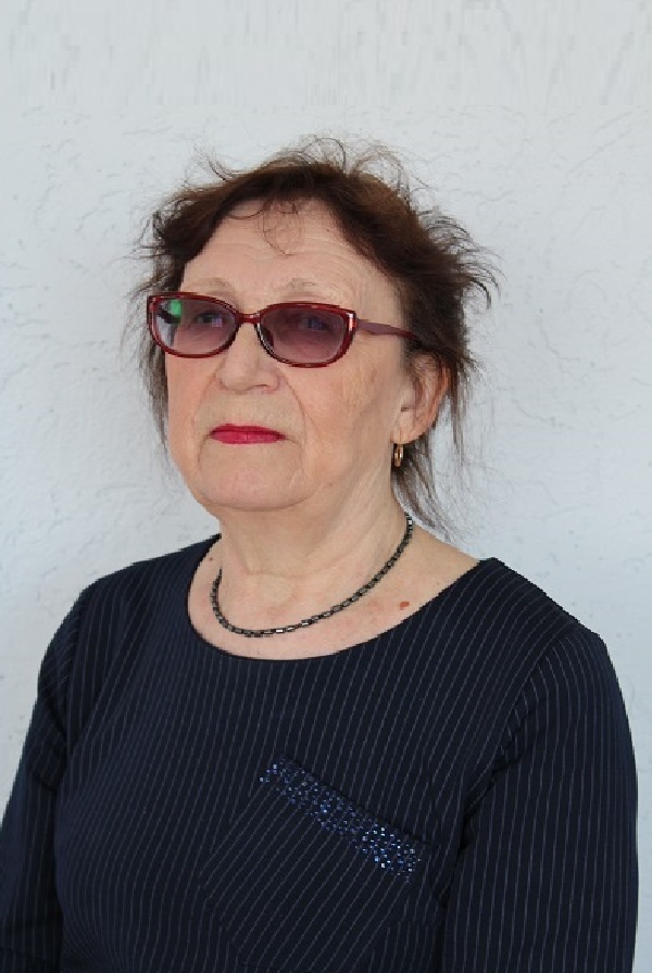 Уханова Надежда Васильевна.